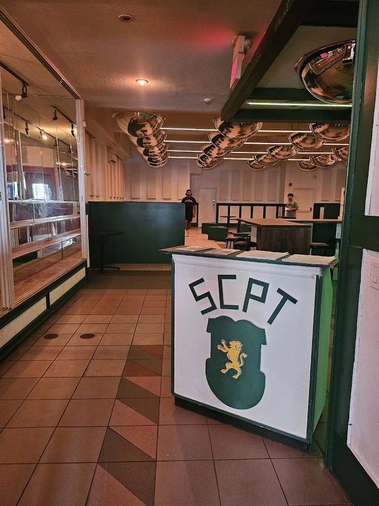 Cafeteria photo 5